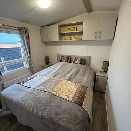 Prachtig Merel Кемпинг Westerland